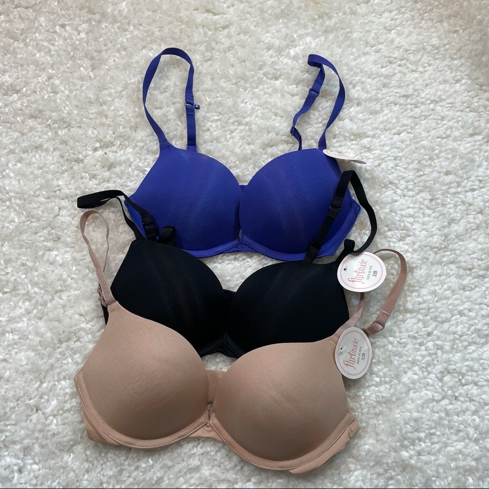 NWT 3 Flirtitude Push Up T Shirt Bra Bundle 32B